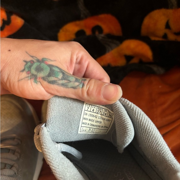 Women's Skechers Uno 2 In Kat Neato - Picture 5 of 5